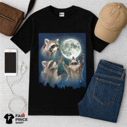 Raccoon Howling At Moon Funny Shirt